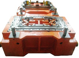 鑄鐵（tiě）模具